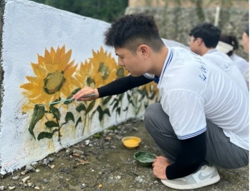 暑期 三下乡 两高校携手 美化 村庄,为特色农产品宣传赋能