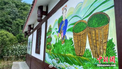 95后女孩以画笔为媒，暑假墙绘点亮家乡之美